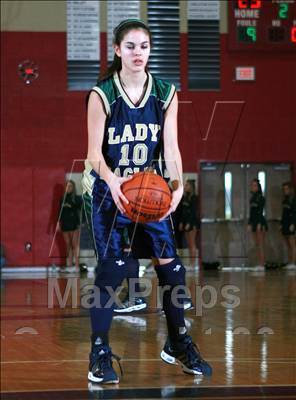 Thumbnail 1 in Independence vs. Brentwood (3A District 11 League - Semi-Final) photogallery.
