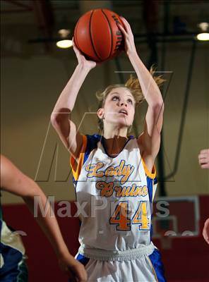 Thumbnail 2 in Independence vs. Brentwood (3A District 11 League - Semi-Final) photogallery.