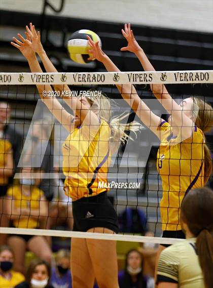 Thumbnail 2 in Sunrise Mountain @ Verrado photogallery.