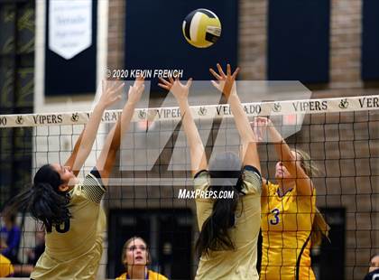 Thumbnail 2 in Sunrise Mountain @ Verrado photogallery.