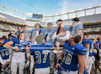 Thumbnail 2 in Loveland @ Broomfield (CHSAA 4A State Final) photogallery.