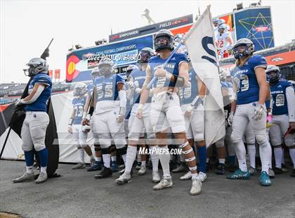 Thumbnail 1 in Loveland @ Broomfield (CHSAA 4A State Final) photogallery.