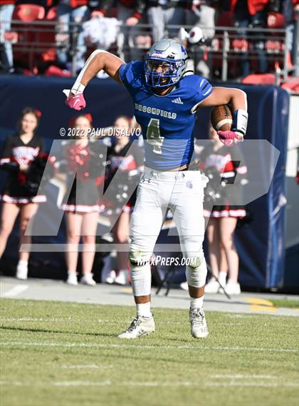 Thumbnail 3 in Loveland @ Broomfield (CHSAA 4A State Final) photogallery.