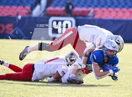 Thumbnail 1 in Loveland @ Broomfield (CHSAA 4A State Final) photogallery.