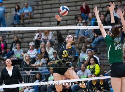 Thumbnail 3 in Brennan vs. Reagan (UIL 6A Area Final) photogallery.