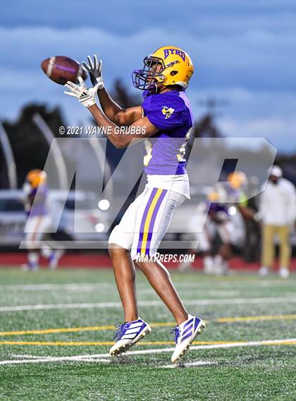 Thumbnail 2 in Captain Shreve @ Byrd photogallery.