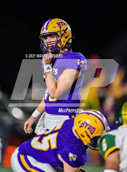 Thumbnail 2 in Captain Shreve @ Byrd photogallery.