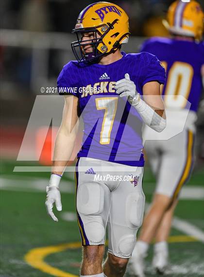 Thumbnail 3 in Captain Shreve @ Byrd photogallery.