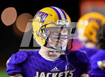 Thumbnail 3 in Captain Shreve @ Byrd photogallery.