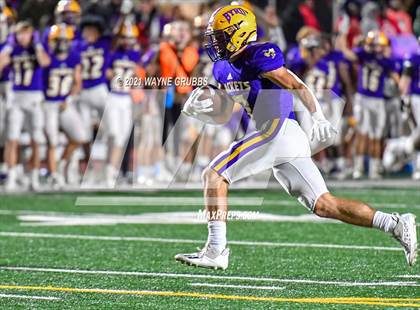 Thumbnail 3 in Captain Shreve @ Byrd photogallery.