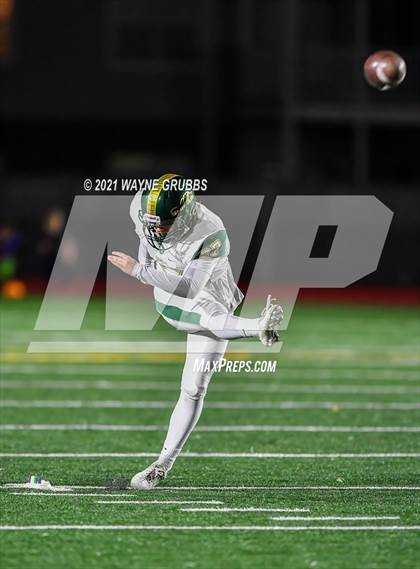 Thumbnail 2 in Captain Shreve @ Byrd photogallery.