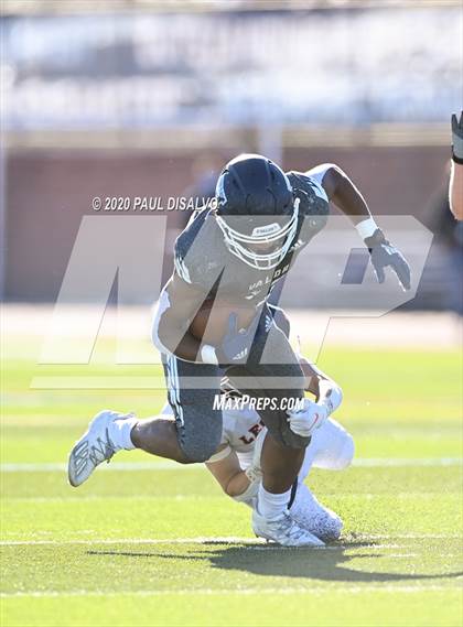 Thumbnail 3 in Legend @ Valor Christian (CHSAA 5A Semi-Final) photogallery.