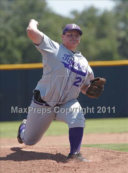 Thumbnail 3 in East Nicolaus vs. Portola (CIF NS D4 Final) photogallery.