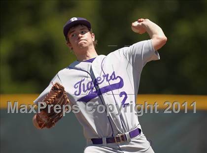 Thumbnail 2 in East Nicolaus vs. Portola (CIF NS D4 Final) photogallery.