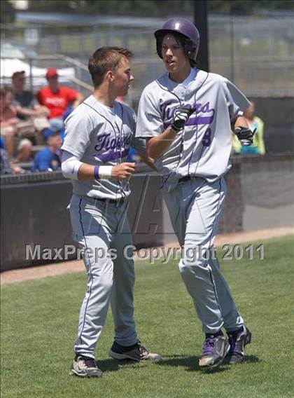 Thumbnail 3 in East Nicolaus vs. Portola (CIF NS D4 Final) photogallery.