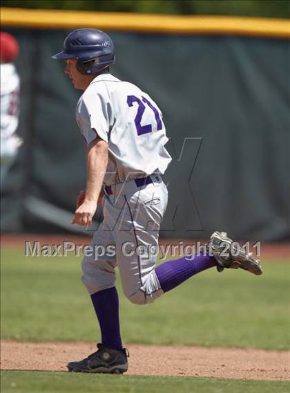 Thumbnail 2 in East Nicolaus vs. Portola (CIF NS D4 Final) photogallery.