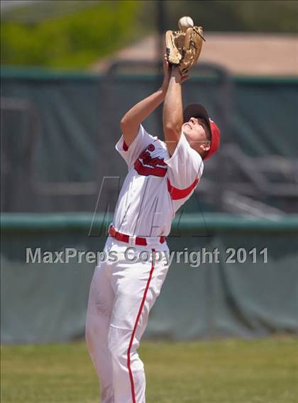Thumbnail 3 in East Nicolaus vs. Portola (CIF NS D4 Final) photogallery.