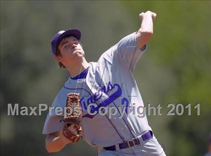 Thumbnail 1 in East Nicolaus vs. Portola (CIF NS D4 Final) photogallery.