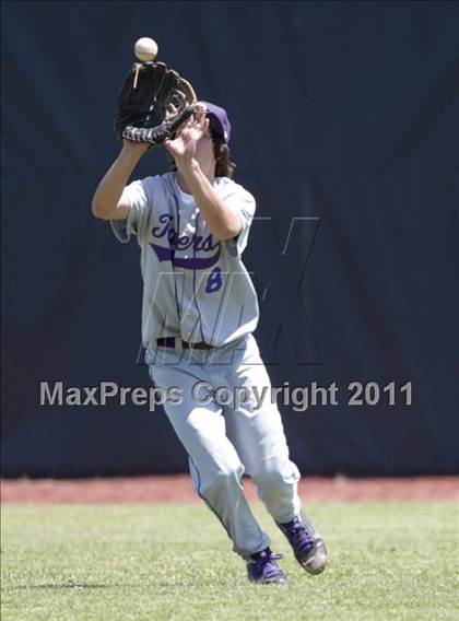 Thumbnail 2 in East Nicolaus vs. Portola (CIF NS D4 Final) photogallery.
