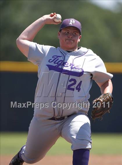 Thumbnail 3 in East Nicolaus vs. Portola (CIF NS D4 Final) photogallery.