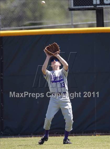 Thumbnail 3 in East Nicolaus vs. Portola (CIF NS D4 Final) photogallery.
