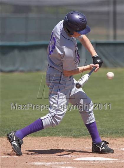 Thumbnail 2 in East Nicolaus vs. Portola (CIF NS D4 Final) photogallery.