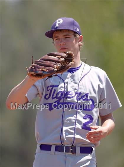 Thumbnail 3 in East Nicolaus vs. Portola (CIF NS D4 Final) photogallery.