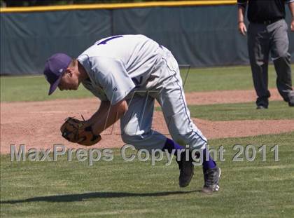 Thumbnail 1 in East Nicolaus vs. Portola (CIF NS D4 Final) photogallery.