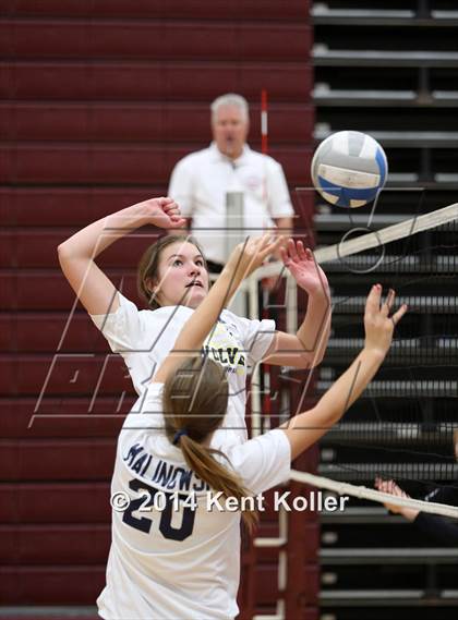 Thumbnail 1 in Clarkston vs. Salem photogallery.