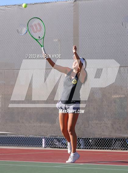 Thumbnail 1 in Kennedy @ Monterey Trail photogallery.
