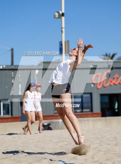 Thumbnail 1 in Beverly Hills@Redondo Union photogallery.