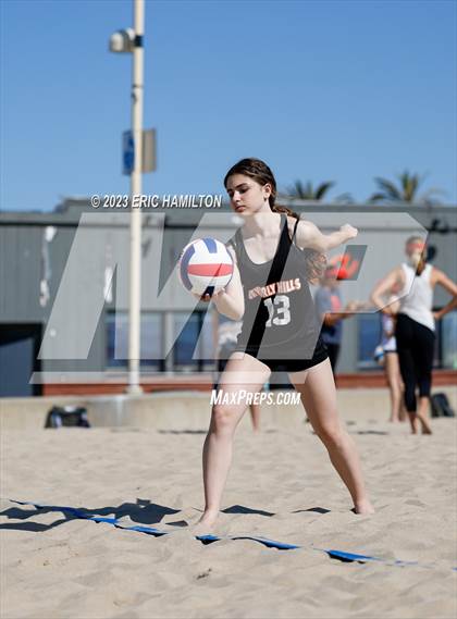 Thumbnail 2 in Beverly Hills@Redondo Union photogallery.