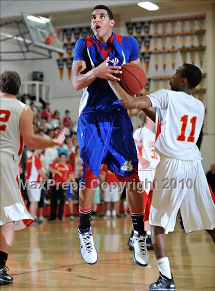 Thumbnail 1 in Folsom @ Jesuit photogallery.