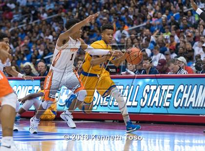 Thumbnail 1 in Lancaster vs. Fort Bend Elkins (UIL 5A Final) photogallery.