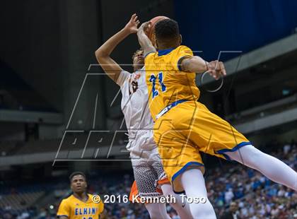 Thumbnail 3 in Lancaster vs. Fort Bend Elkins (UIL 5A Final) photogallery.