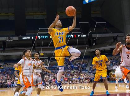 Thumbnail 3 in Lancaster vs. Fort Bend Elkins (UIL 5A Final) photogallery.