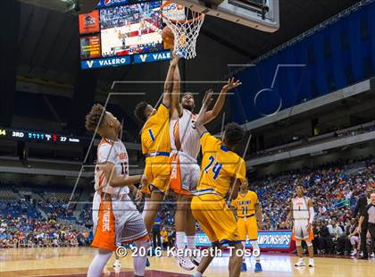 Thumbnail 1 in Lancaster vs. Fort Bend Elkins (UIL 5A Final) photogallery.