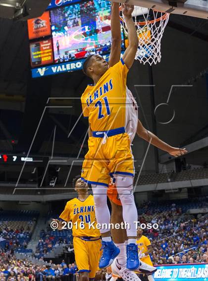 Thumbnail 1 in Lancaster vs. Fort Bend Elkins (UIL 5A Final) photogallery.