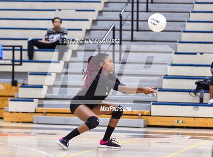 Thumbnail 2 in Riverside Prep @ Silverado photogallery.