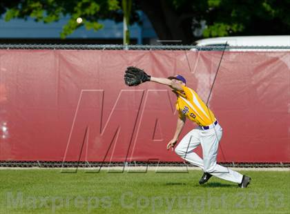 Thumbnail 3 in Mundelein vs. Wauconda (NSC Final) photogallery.