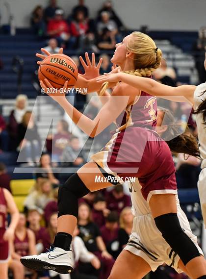 Thumbnail 1 in Van Buren County @ Soddy Daisy photogallery.