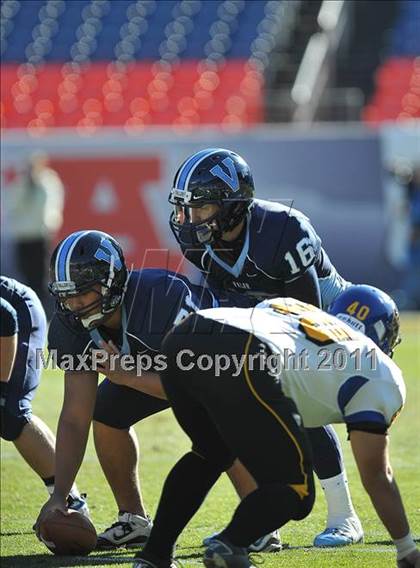 Thumbnail 1 in Valor Christian vs. Wheat Ridge (CHSAA 4A Final) photogallery.