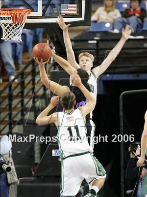 Thumbnail 1 in Tokay vs. De La Salle (CIF NorCal D1 Final) photogallery.