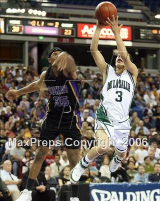 Thumbnail 1 in Tokay vs. De La Salle (CIF NorCal D1 Final) photogallery.