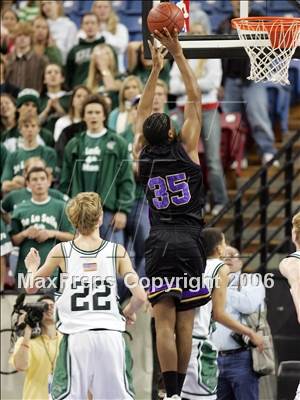Thumbnail 2 in Tokay vs. De La Salle (CIF NorCal D1 Final) photogallery.