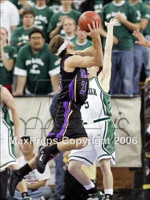 Thumbnail 3 in Tokay vs. De La Salle (CIF NorCal D1 Final) photogallery.