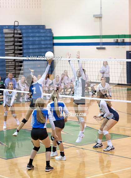 Thumbnail 2 in Parkwood @ Weddington photogallery.