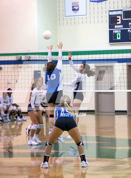 Thumbnail 1 in Parkwood @ Weddington photogallery.