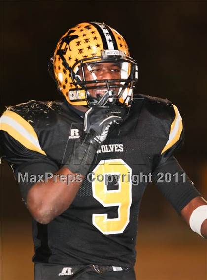 Thumbnail 1 in Lincolnton vs. Polk County (NCHSAA 2A Playoffs) photogallery.