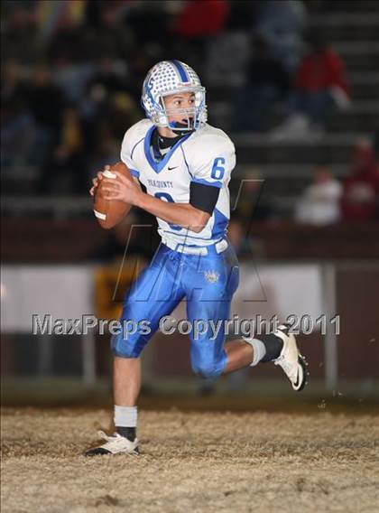 Thumbnail 3 in Lincolnton vs. Polk County (NCHSAA 2A Playoffs) photogallery.